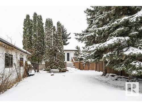 8516 33 Avenue, Edmonton, AB - Outdoor