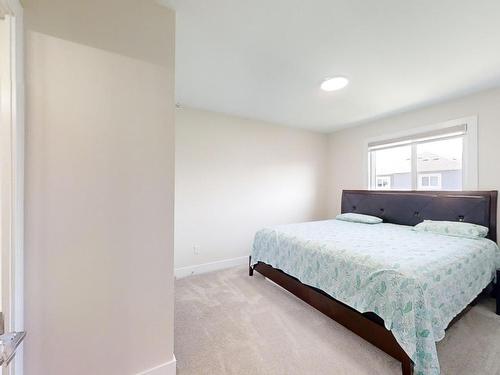 1835 20Ave, Edmonton, AB - Indoor Photo Showing Bedroom