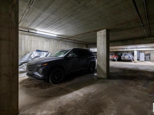 202 9921 104 Street, Edmonton, AB - Indoor Photo Showing Garage