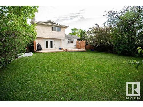 615 Wahstao Road, Edmonton, AB - Outdoor