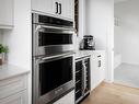 6888 Knox Loop Sw, Edmonton, AB  - Indoor Photo Showing Kitchen 