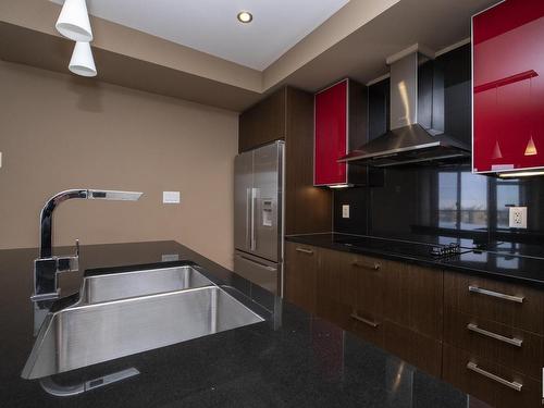 1307 10388 105 Street, Edmonton, AB - Indoor Photo Showing Kitchen With Double Sink