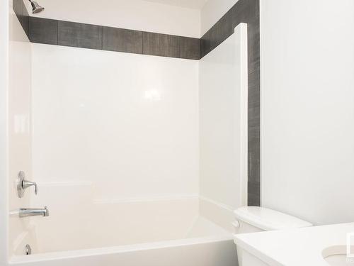 12439 83 Street, Edmonton, AB - Indoor Photo Showing Bathroom