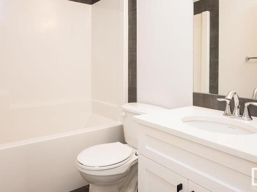 12439 83 Street, Edmonton, AB - Indoor Photo Showing Bathroom