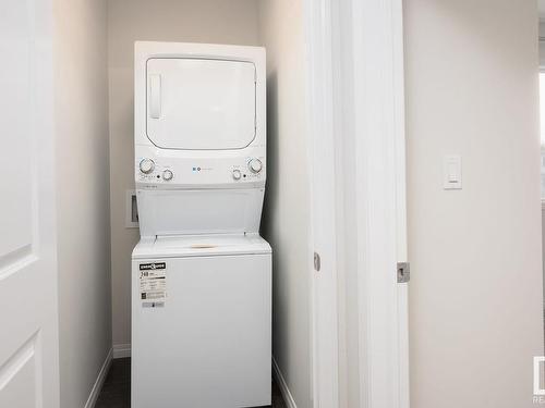 12439 83 Street, Edmonton, AB - Indoor Photo Showing Laundry Room