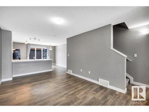 35 4470 Prowse Road, Edmonton, AB - Indoor Photo Showing Other Room