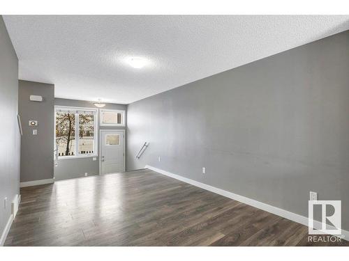 35 4470 Prowse Road, Edmonton, AB - Indoor Photo Showing Other Room