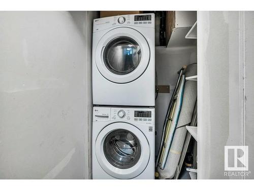 35 4470 Prowse Road, Edmonton, AB - Indoor Photo Showing Laundry Room