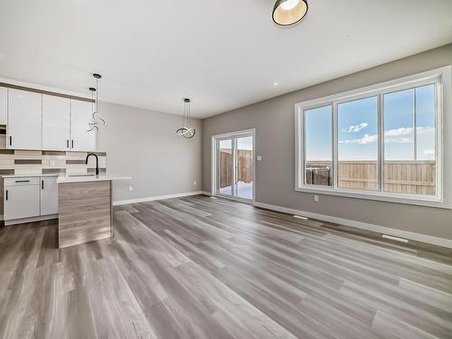 3724 67 Street, Beaumont, AB - Indoor Photo Showing Kitchen