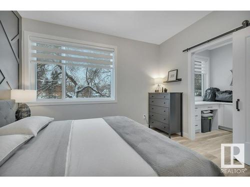 11317 95A Street, Edmonton, AB - Indoor Photo Showing Bedroom