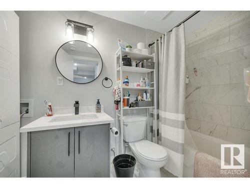 11317 95A Street, Edmonton, AB - Indoor Photo Showing Bathroom