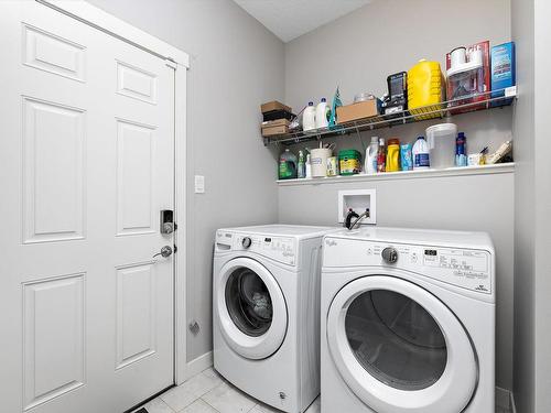 20733 99A Avenue Nw, Edmonton, AB - Indoor Photo Showing Laundry Room