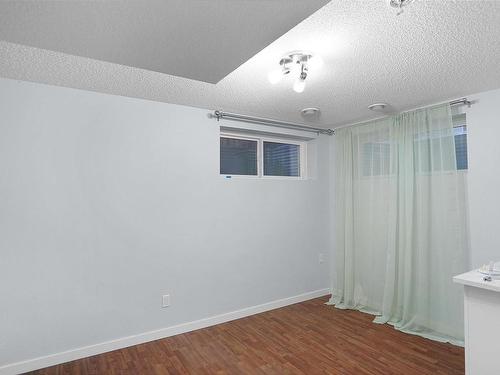 8404 24 Avenue Sw, Edmonton, AB - Indoor Photo Showing Other Room