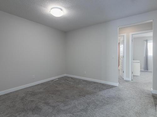 22353 93A Avenue, Edmonton, AB - Indoor Photo Showing Other Room