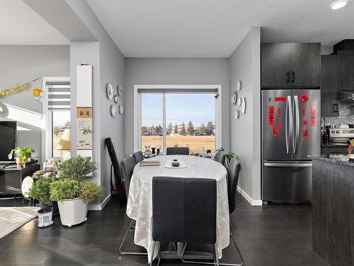 40 215 Saddleback Road, Edmonton, AB - Indoor Photo Showing Dining Room