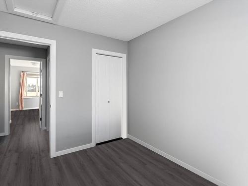 40 215 Saddleback Road, Edmonton, AB - Indoor Photo Showing Other Room