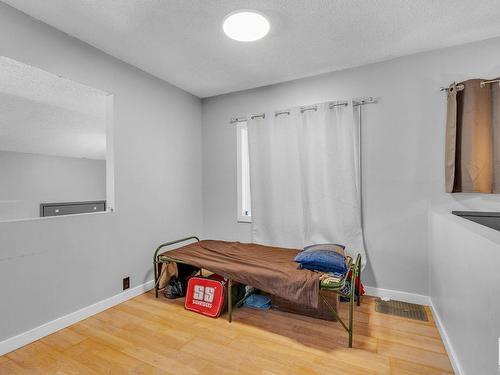 2111 53 Street, Edmonton, AB - Indoor