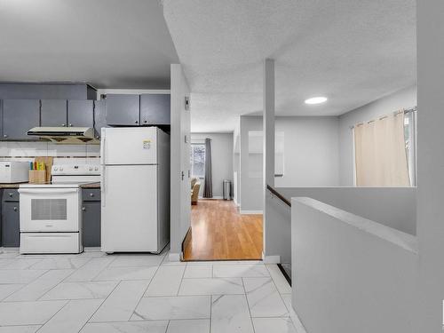 2111 53 Street, Edmonton, AB - Indoor Photo Showing Kitchen