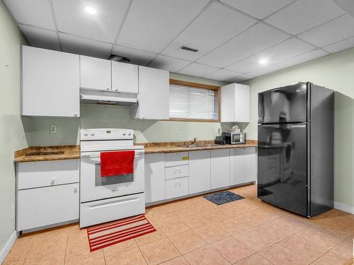 2111 53 Street, Edmonton, AB - Indoor Photo Showing Kitchen