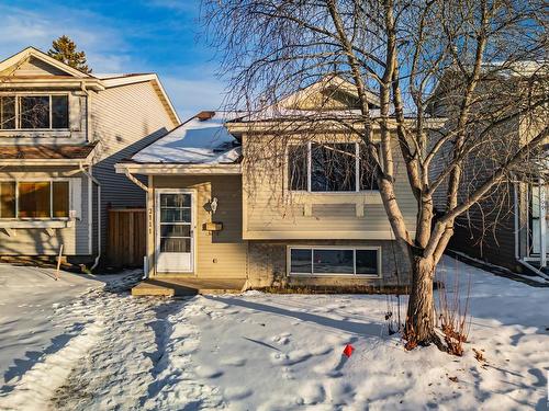 2111 53 Street, Edmonton, AB - Outdoor