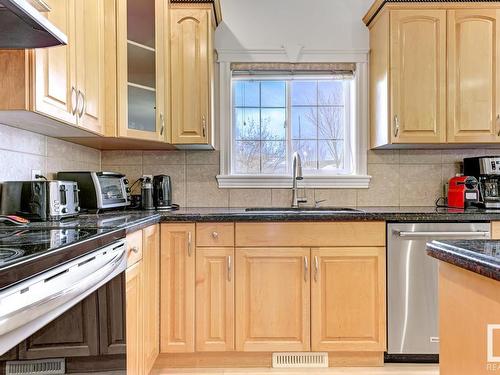 3020 Macneil Way, Edmonton, AB - Indoor Photo Showing Kitchen