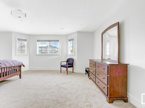 3020 Macneil Way, Edmonton, AB - Indoor Photo Showing Bedroom