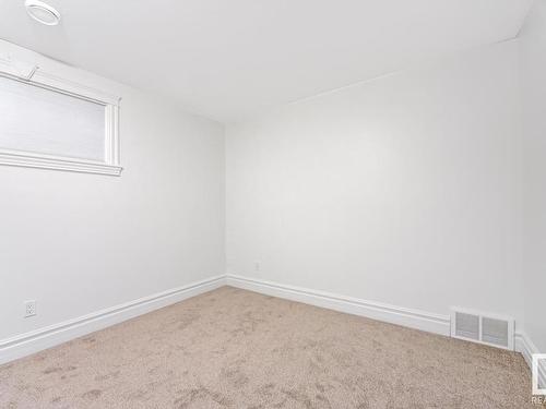 3020 Macneil Way, Edmonton, AB - Indoor Photo Showing Other Room