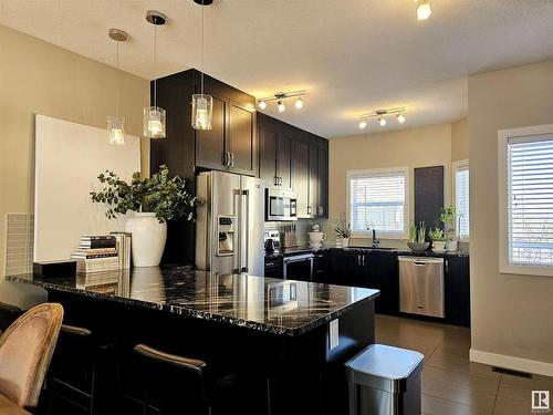 7 150 Everitt Dr, St. Albert, AB - Indoor Photo Showing Kitchen With Upgraded Kitchen