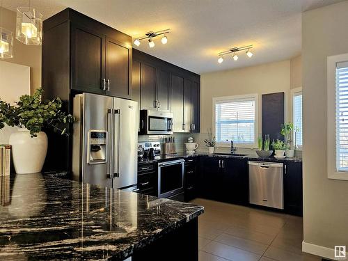 7 150 Everitt Dr, St. Albert, AB - Indoor Photo Showing Kitchen With Upgraded Kitchen