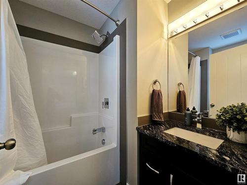 7 150 Everitt Dr, St. Albert, AB - Indoor Photo Showing Bathroom