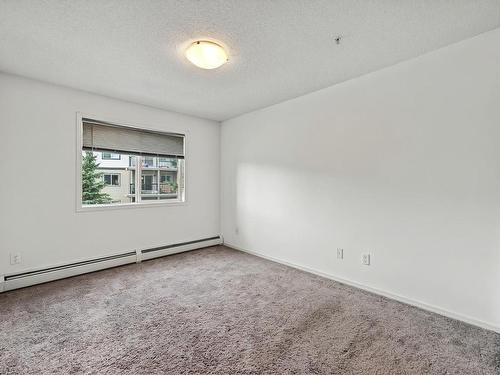 306 1188 Hyndman Road, Edmonton, AB - Indoor Photo Showing Other Room