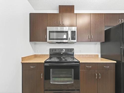 306 1188 Hyndman Road, Edmonton, AB - Indoor Photo Showing Kitchen