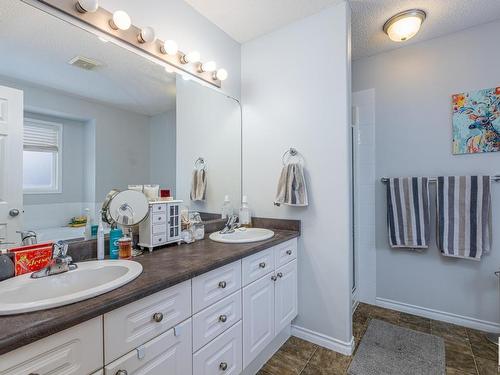 37 Birchmont Crescent, Leduc, AB - Indoor Photo Showing Bathroom