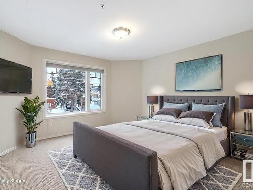 210 8909 100 Street, Edmonton, AB - Indoor Photo Showing Bedroom