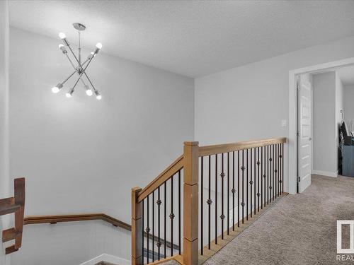 285 Ameena Drive, Leduc, AB - Indoor Photo Showing Other Room