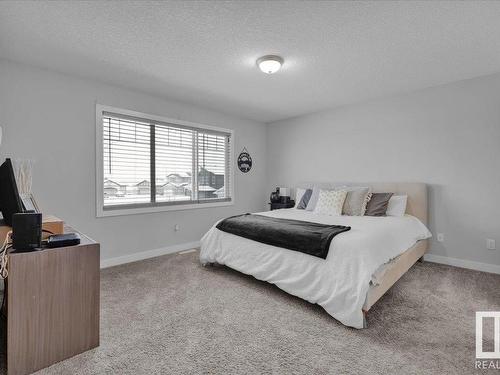 285 Ameena Drive, Leduc, AB - Indoor Photo Showing Bedroom