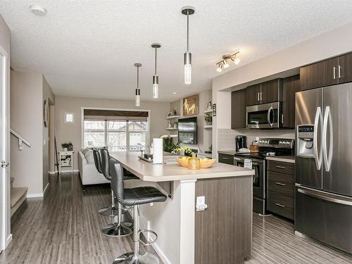 16023 10 Avenue, Edmonton, AB - Indoor Photo Showing Kitchen With Upgraded Kitchen