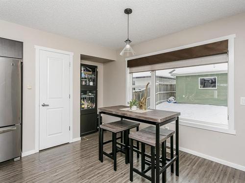 16023 10 Avenue, Edmonton, AB - Indoor Photo Showing Dining Room