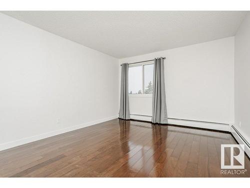 412 5520 Riverbend Road, Edmonton, AB - Indoor Photo Showing Other Room