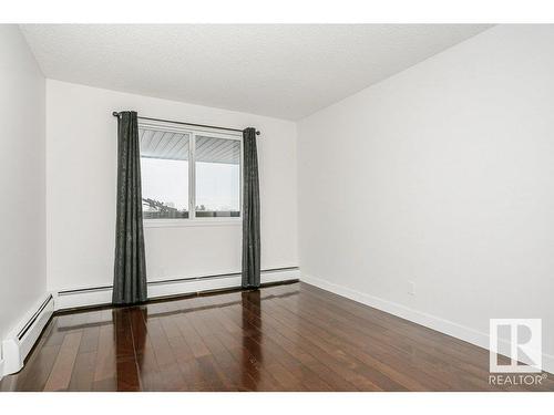 412 5520 Riverbend Road, Edmonton, AB - Indoor Photo Showing Other Room