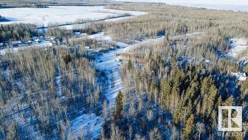 18 Village West, Rural Wetaskiwin County, AB 