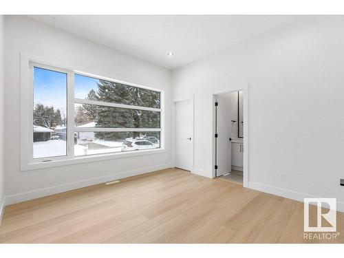 8504 148 Street, Edmonton, AB - Indoor Photo Showing Other Room