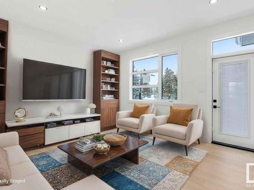 8504 148 Street, Edmonton, AB - Indoor Photo Showing Living Room