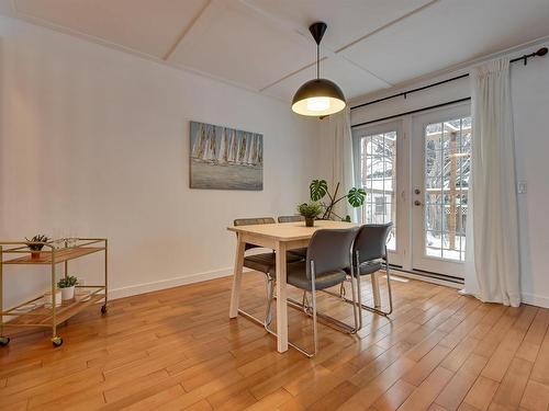 5612 93A Avenue, Edmonton, AB - Indoor Photo Showing Dining Room