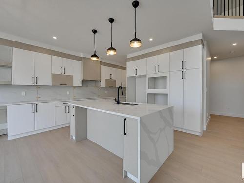 273 Meadowview Drive, Fort Saskatchewan, AB - Indoor Photo Showing Kitchen