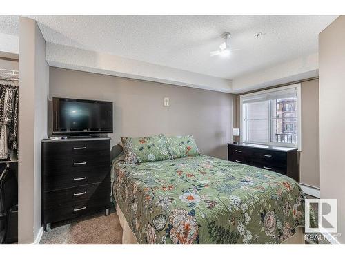 213 530 Watt Boulevard Sw, Edmonton, AB - Indoor Photo Showing Bedroom