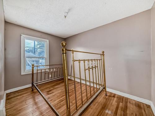 11538 90 Street Nw, Edmonton, AB - Indoor Photo Showing Other Room