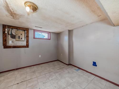 11538 90 Street Nw, Edmonton, AB - Indoor Photo Showing Other Room