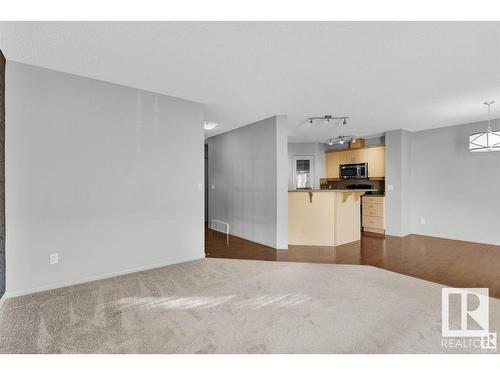 #7 1128 156 Street Nw, Edmonton, AB - Indoor Photo Showing Kitchen