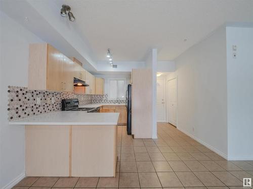 406 10707 102 Avenue, Edmonton, AB - Indoor Photo Showing Kitchen